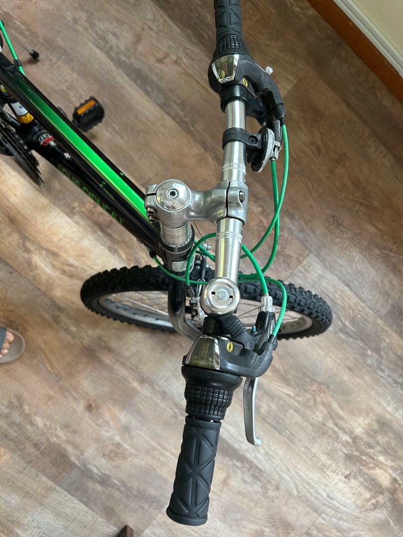 し*お様 都内直接取引希望　LOUIS GARNEAU ルイガノ J22 22イ