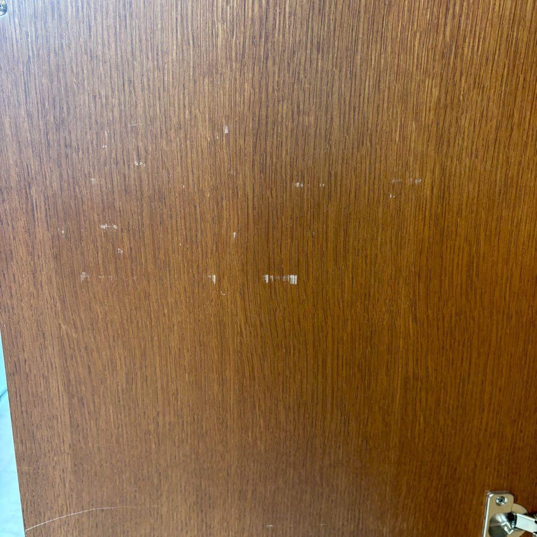 キャビネット　サイドボード　コンソール　飾り棚　多目的　木製　コンセント付き