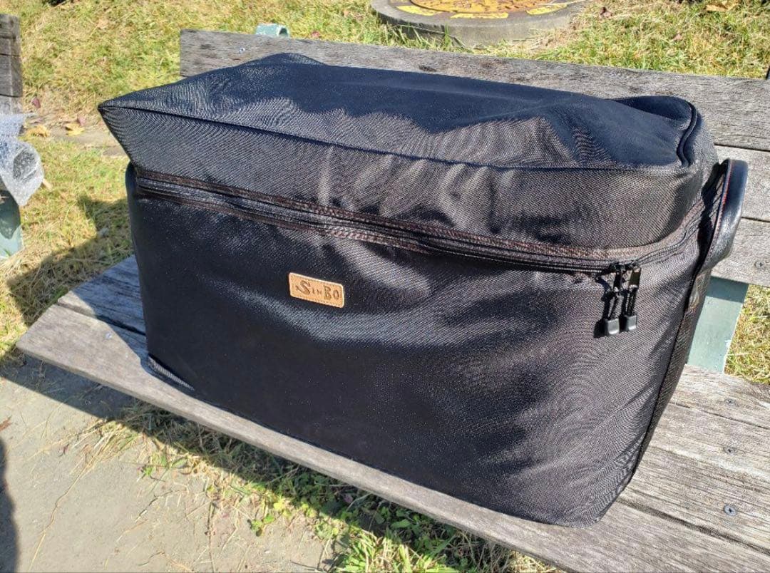 タマゴ型3面窓付薪ストーブ FIRE SIDE 小3号サイズ 新保製作所