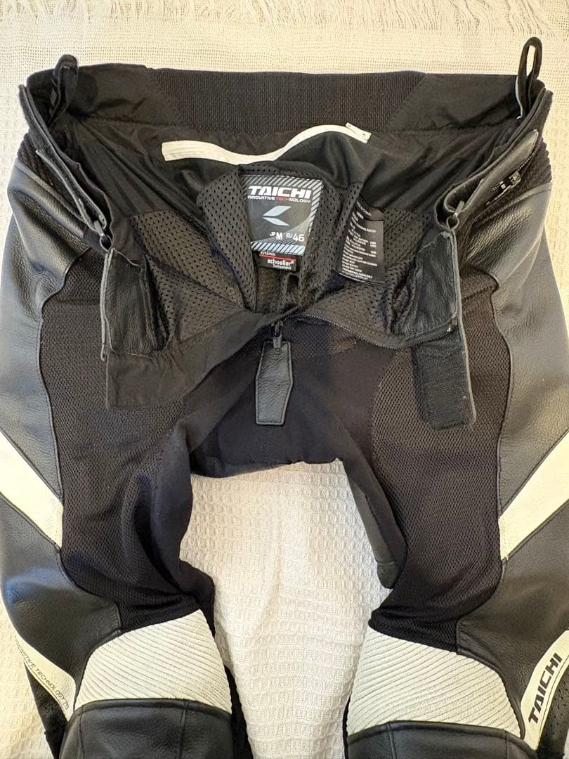 【みつやさま専用】RSY-824 エイペックスレザーパンツ　Mサイズ【EU46】