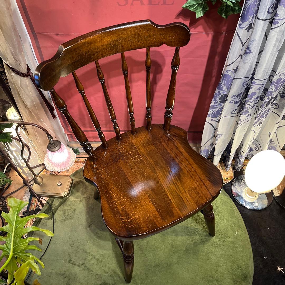 ぶた　L ４　キツツキマーク ヴィンテージ スピンドルチェア　飛騨産業