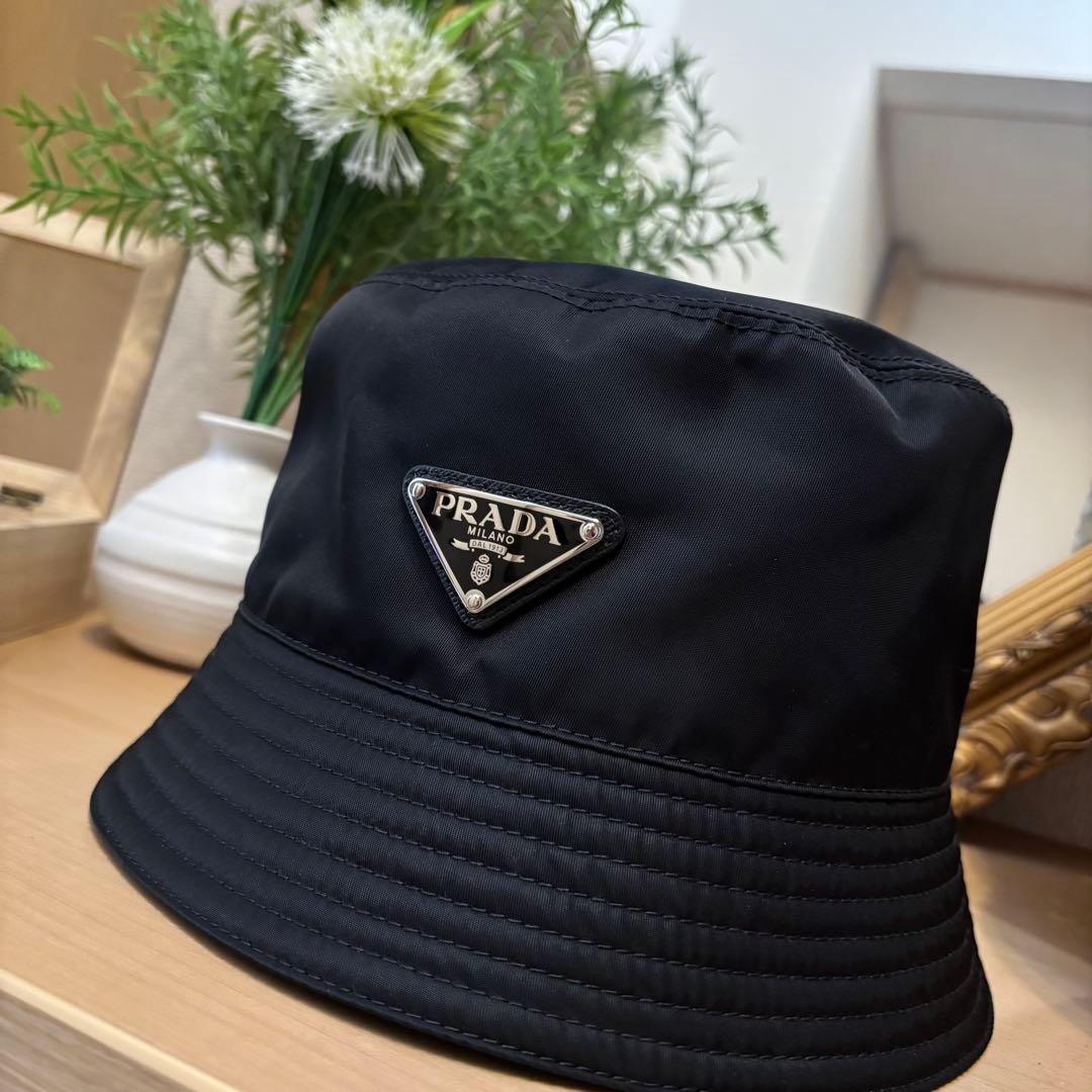 PRADA プラダ　ナイロン　バケットハット
