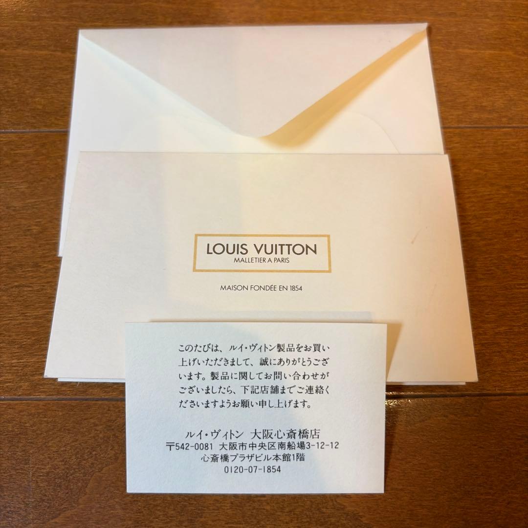 ルイヴィトン シルクスカーフ