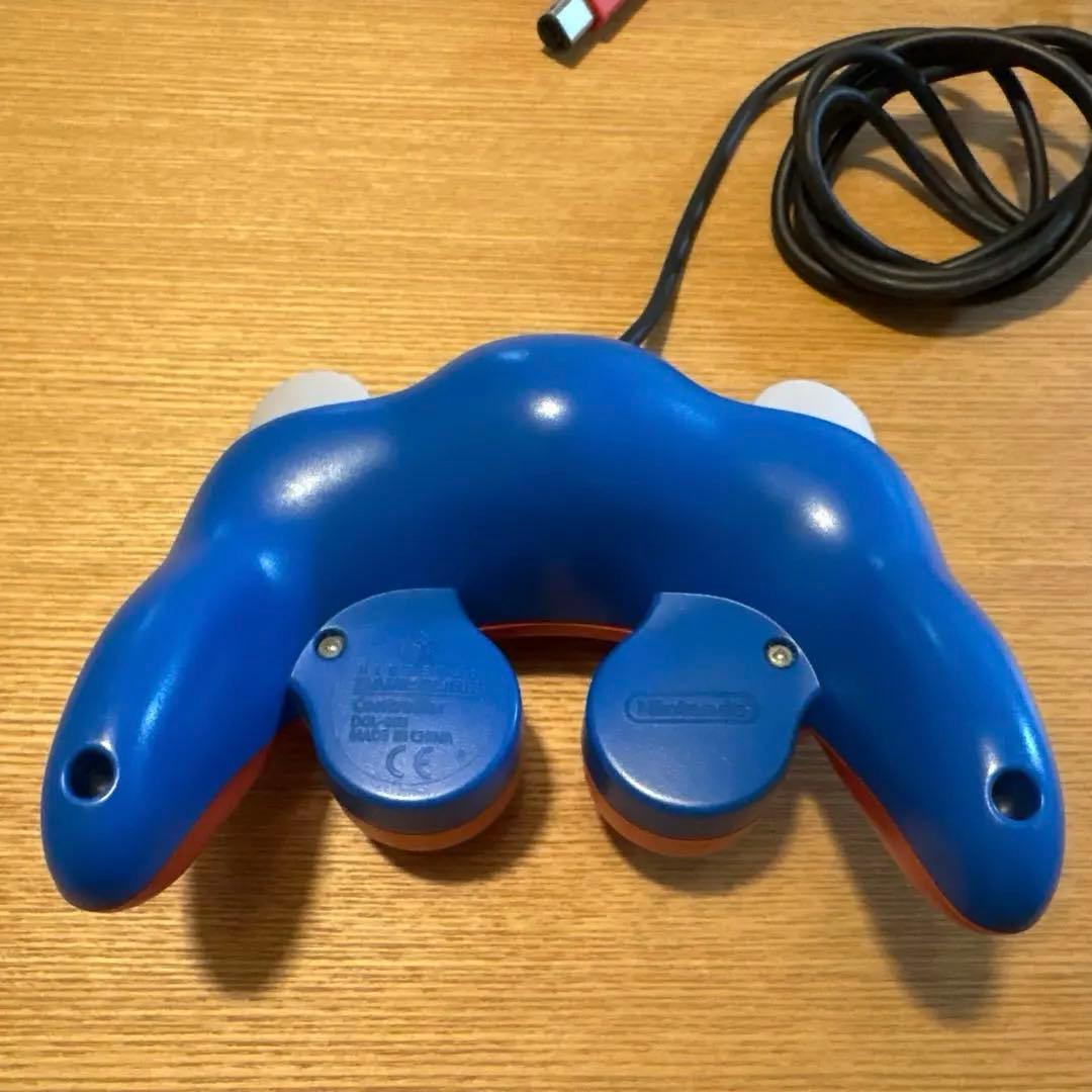 クラブニンテンドー　ゲームキューブ　マリオ　コントローラー