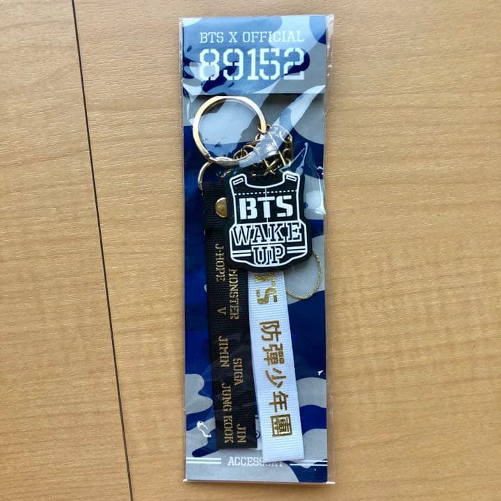 BTS 防弾少年団 公式グッズ まとめて①