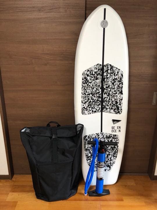 新品、未使用 インフレータブル　サーフボード　スリーウェザー