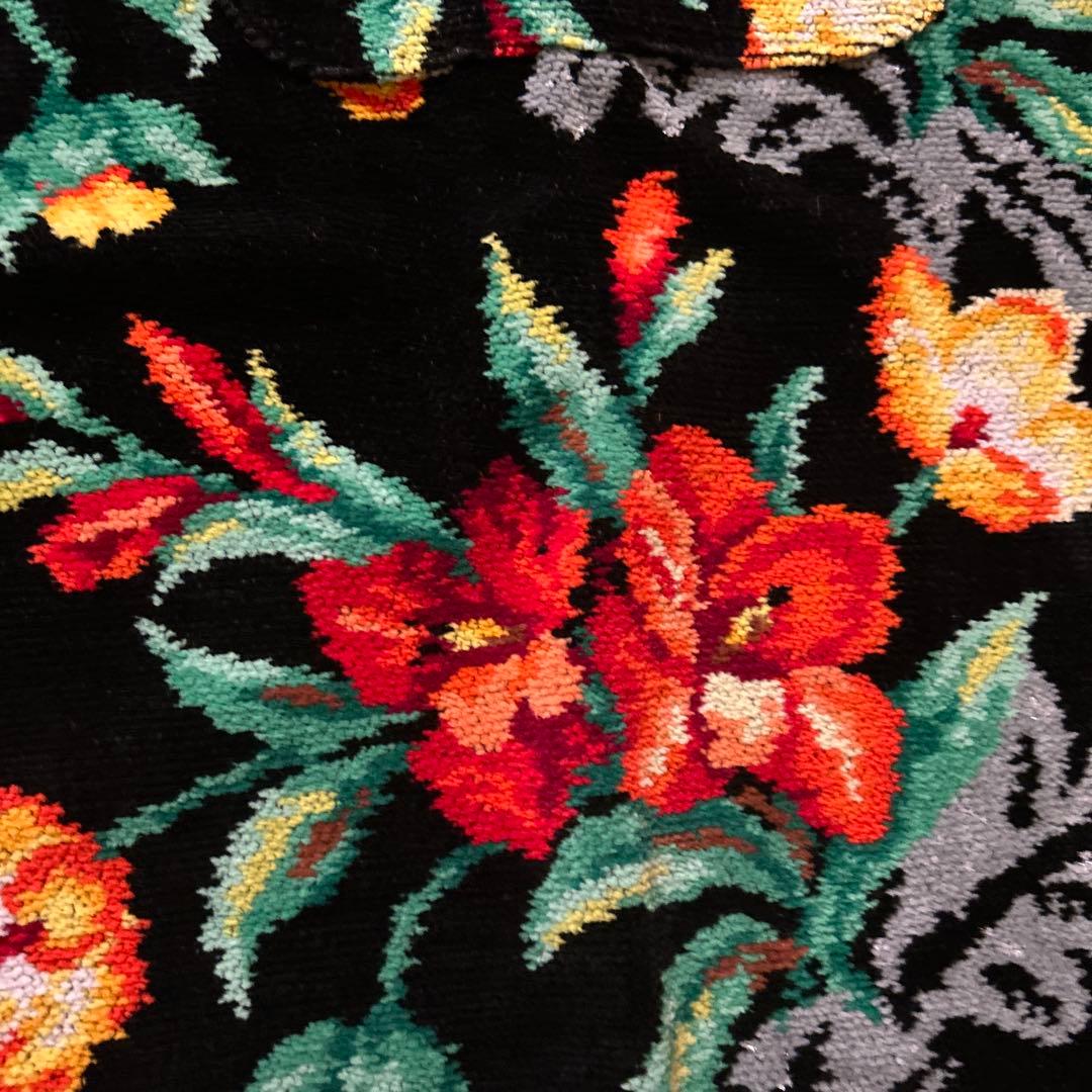 新品タグ付　FEILER 花柄エプロン