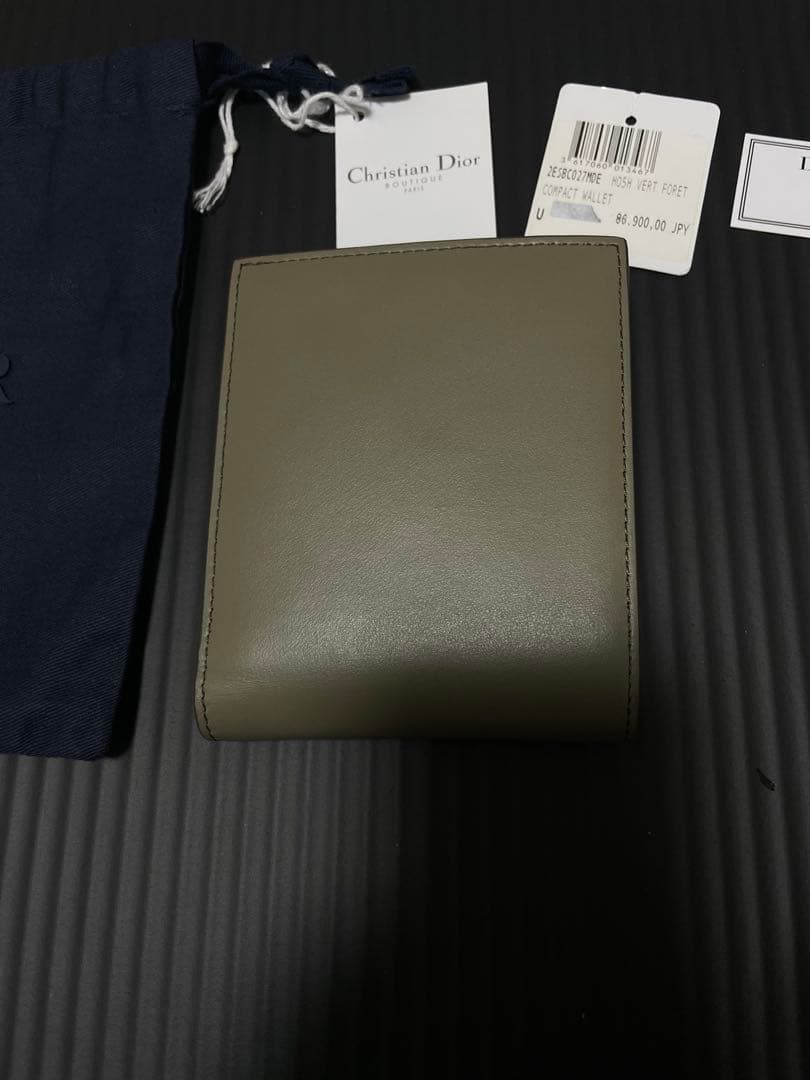Dior ディオール　ロゴ　二つ折り財布 新品