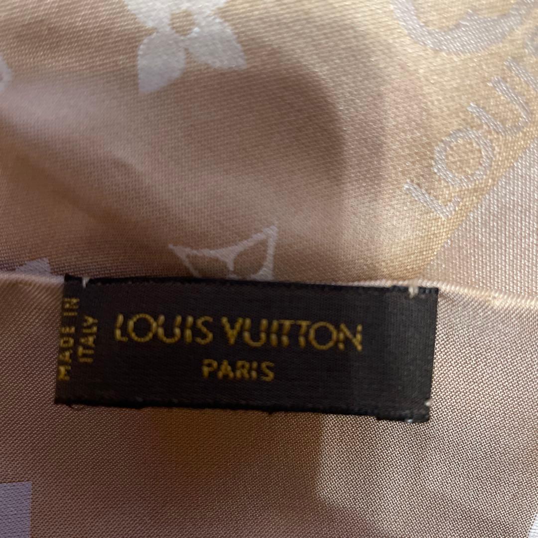LOUIS VUITTON エシャルプ カプリ シルクストール ベージュゴールド