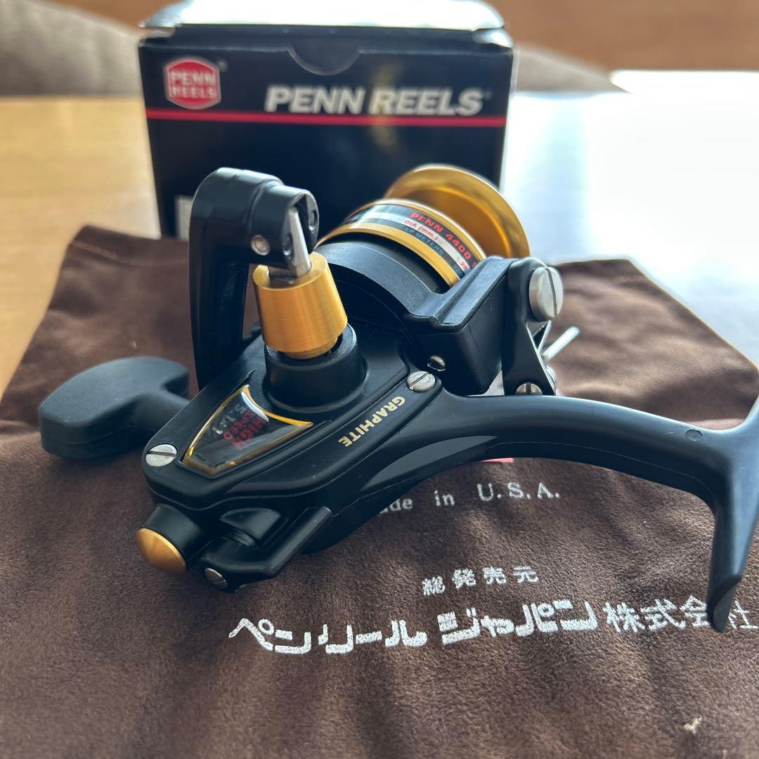 Penn Reels 4400SS グラファイトリール