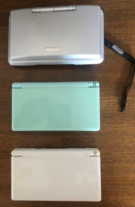 任天堂　ニンテンドー　DS, DS LITE本体　ソフトまとめ売り