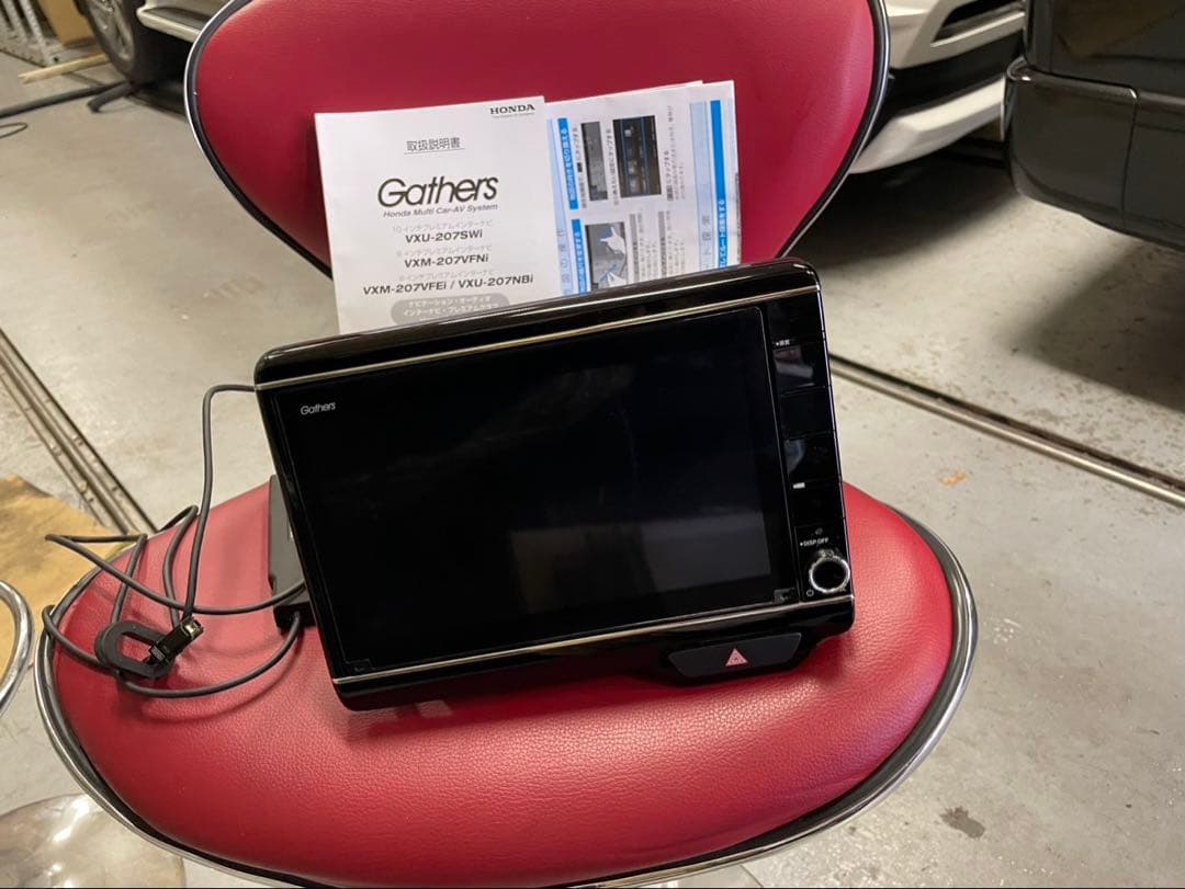 NBOXオプション　8インチナビ　パネル付き