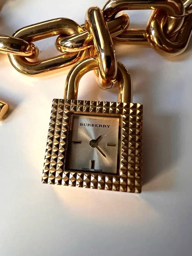 【未使用品】Burberry Lock & Key Watch 電池切れ