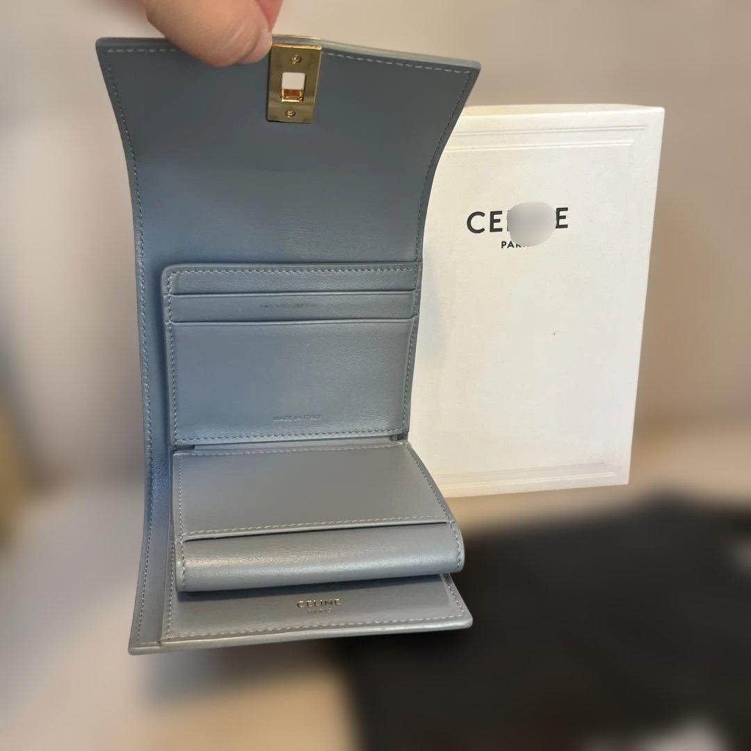 SALE ⟡.*セリーヌ ⟡.*スモール トリフォールドウォレット 16セーズ