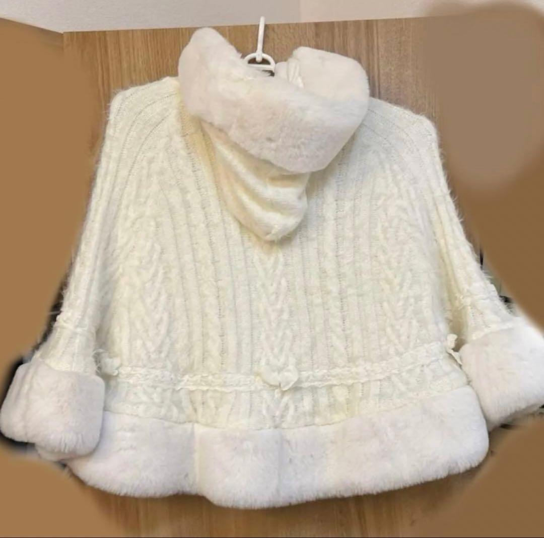 リズリサ　ポンチョ