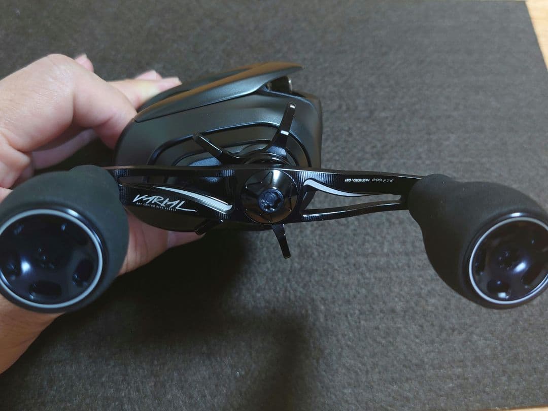 【カスタム品】シマノ SHIMANO 黒いアンタレスDCMD XG 右 美品！