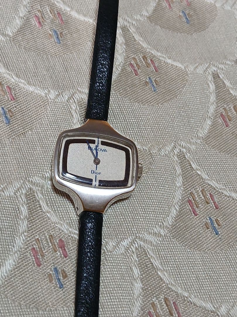 Dior×BULOVA 手巻き腕時計レディース
