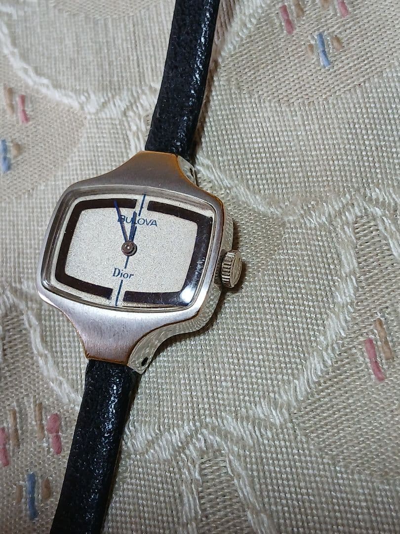 Dior×BULOVA 手巻き腕時計レディース