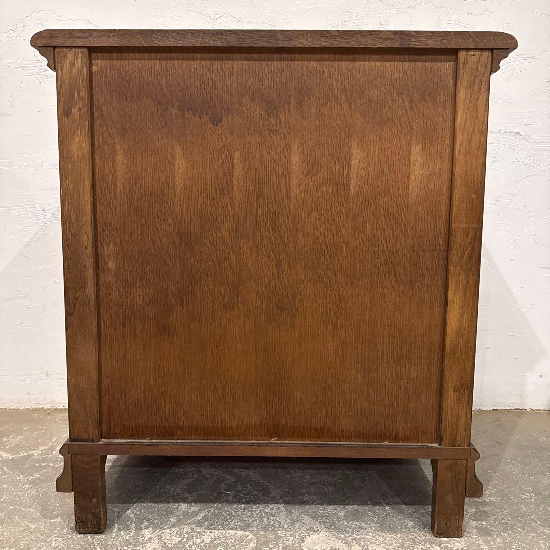 ヴィンテージ　木製サイドテーブル　ベッドサイドテーブル　扉収納付き　フランス