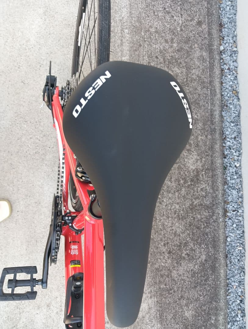 NESTO ネスト FALAD 新品ヘルメット付き ロードバイク