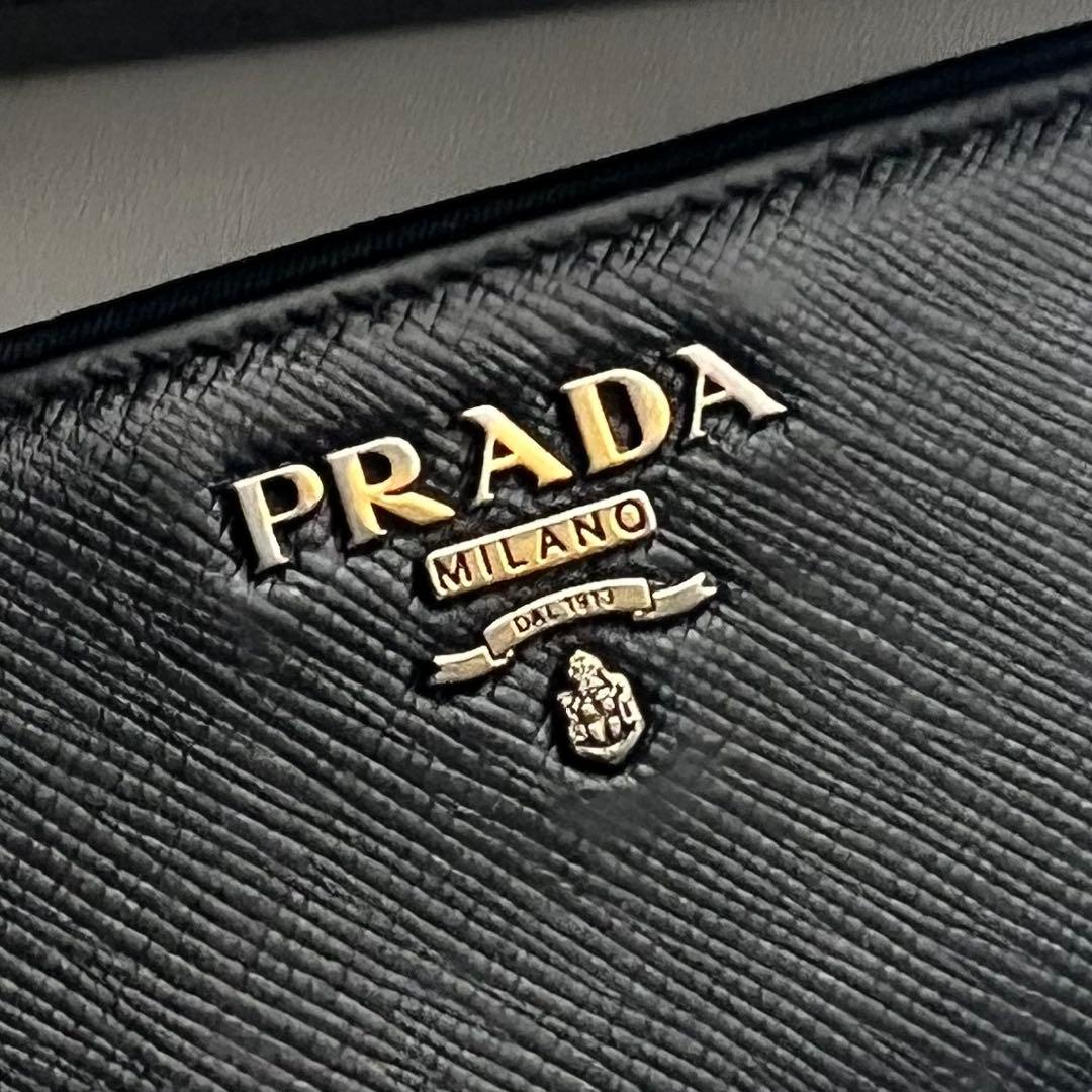 310 美品 PRADA プラダ 小銭入れ 財布 L字ファスナー