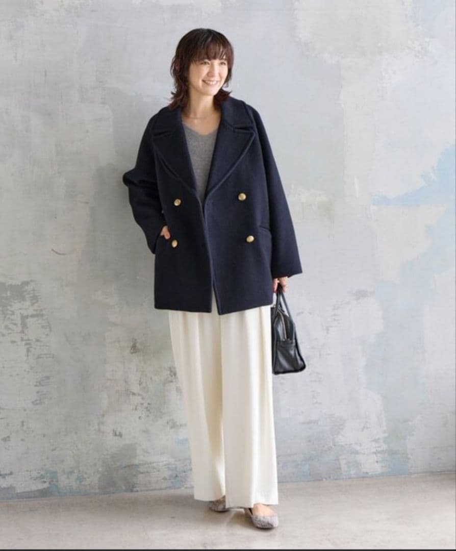 RIVE DROITE　今季ラグランPコート　38サイズ　ネイビー