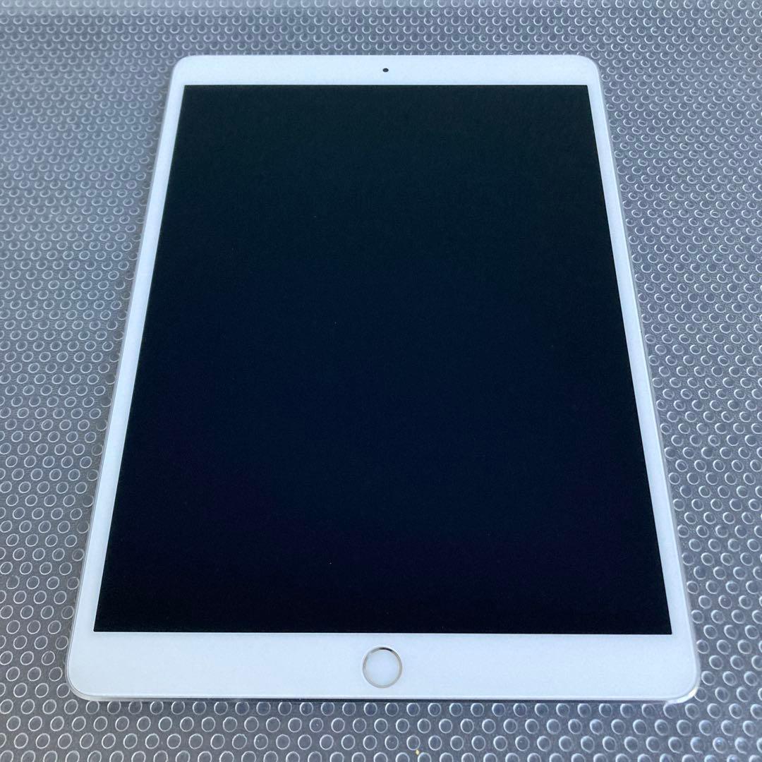 813 外観美品☆電池良好☆iPad Pro 64GB 10.5インチ au☆