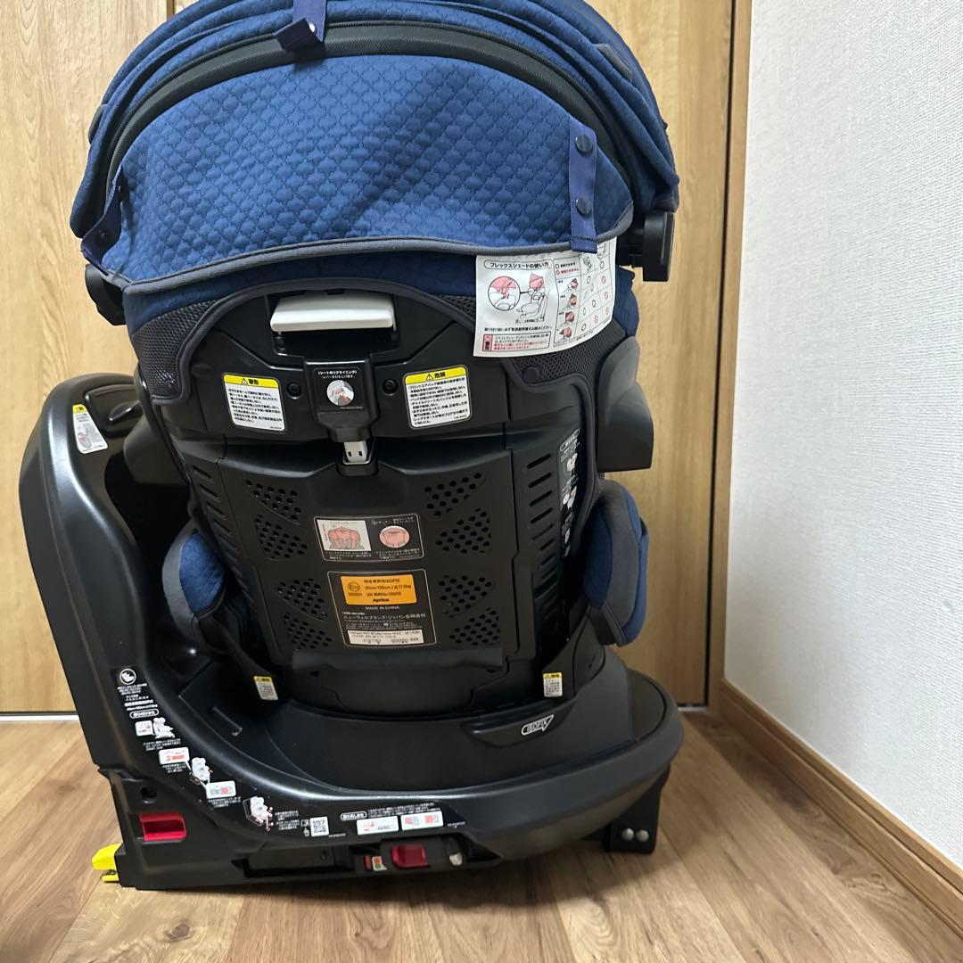 フラディア グロウ ISOFIX 360°セーフティー プレミアム AB
