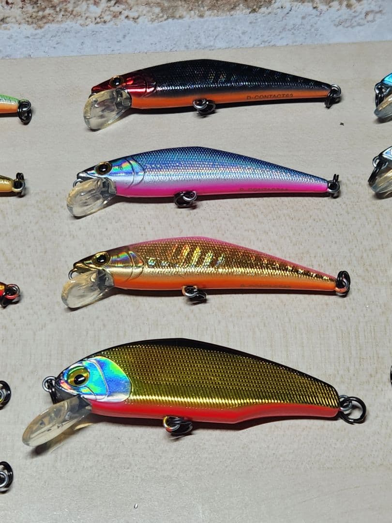 トラウト　本流ルアー　ミノー　Dコンタクト他13こセット