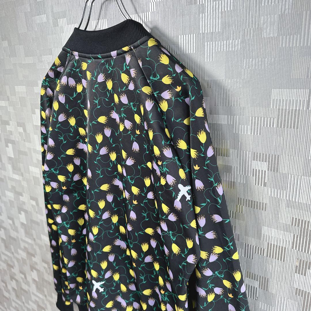 日本未発売 美品 アディダス 花柄 総柄 刺繍 レディース トラックジャケット