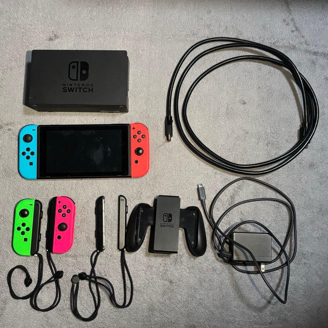 Nintendo Switch 本体 青赤