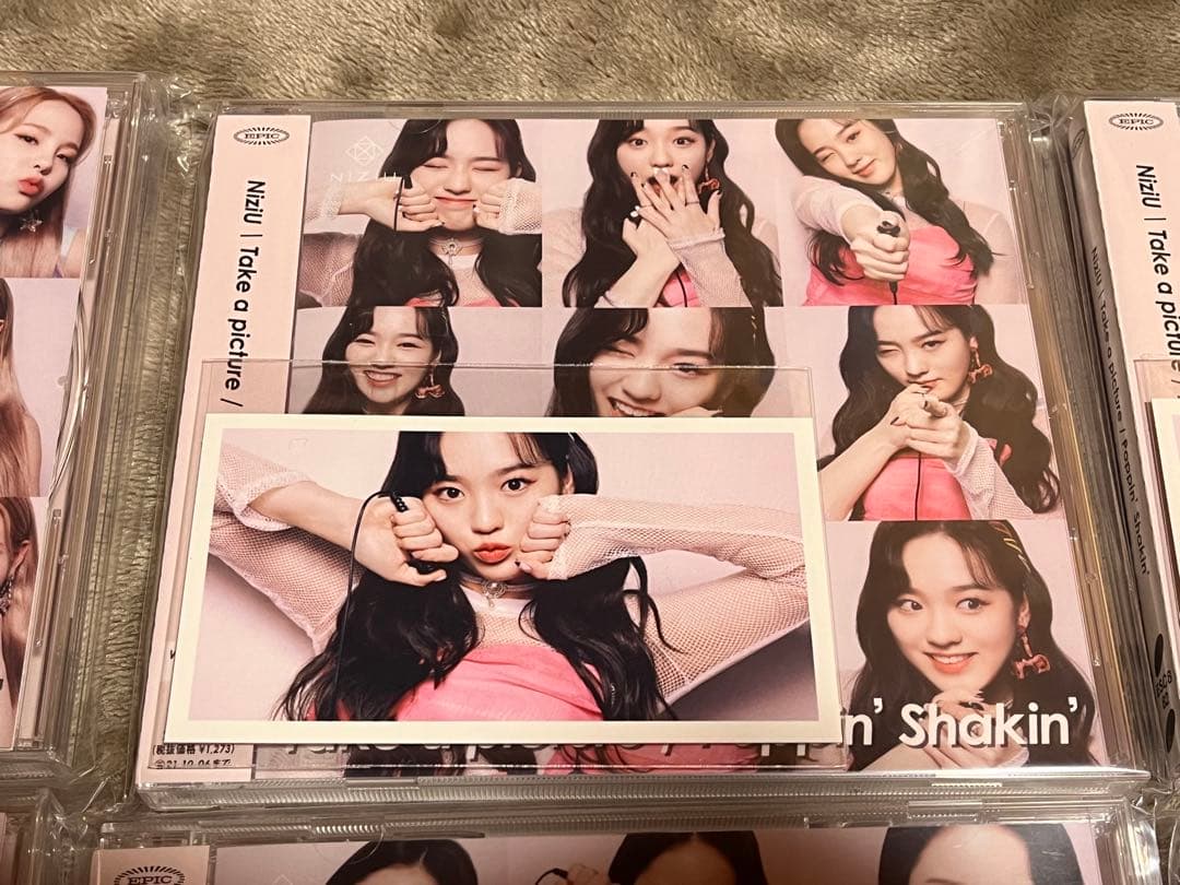 NiziU take a picture WithU限定盤9枚&BOXセット