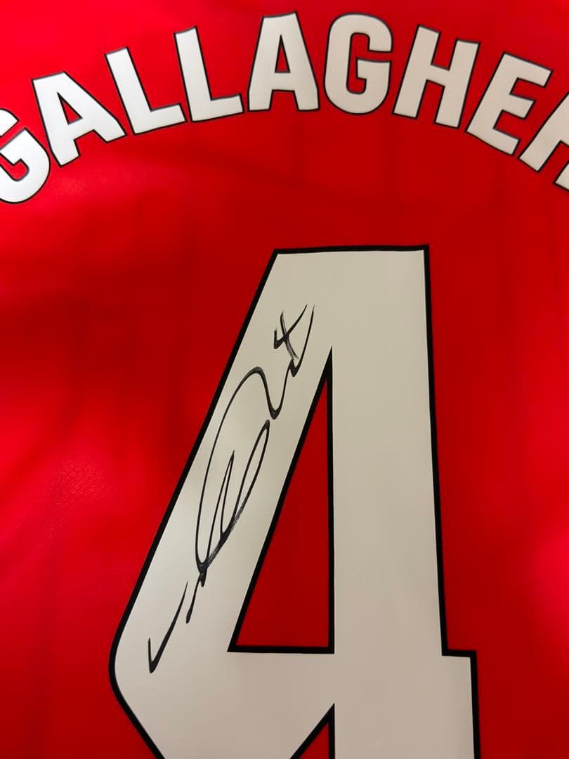 アトレティコギャラガー サイン入りシャツ