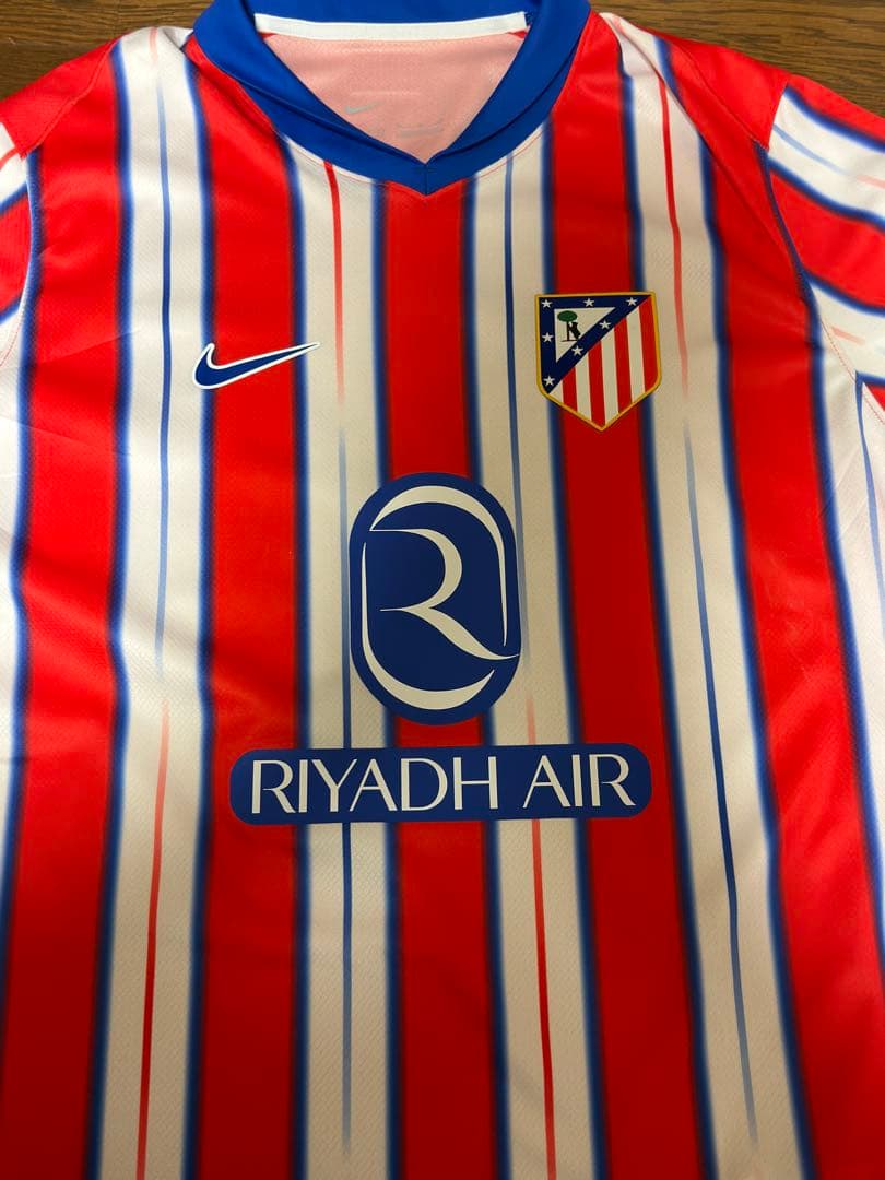 アトレティコギャラガー サイン入りシャツ