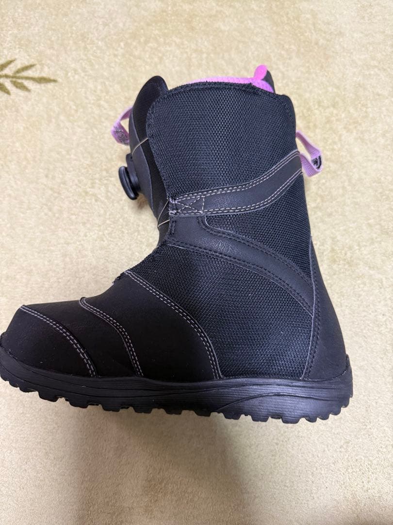 ん*ね様 特別値引き中美品BURTON バートン PEACH BOA レディース