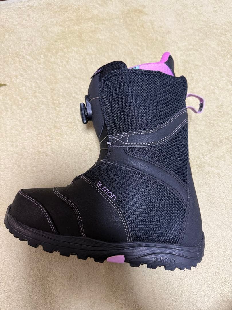 ん*ね様 特別値引き中美品BURTON バートン PEACH BOA レディース