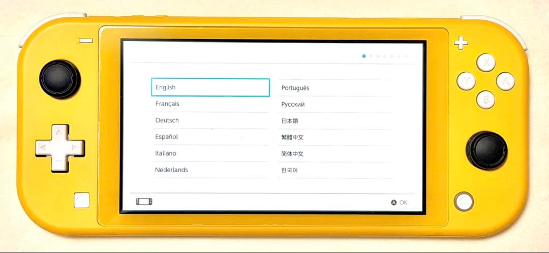 Nintendo Switch Lite Yellow 任天堂 スウィッチ