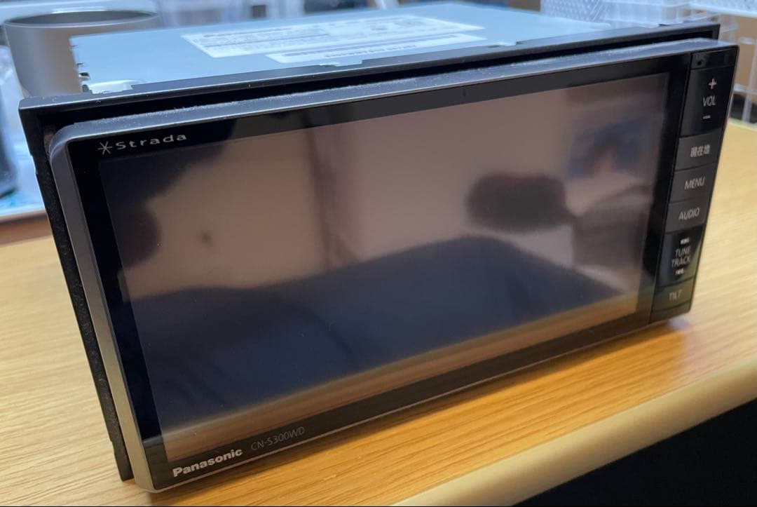 Panasonic7型ワイド(200mm)カーナビ ストラーダCN-S300WD
