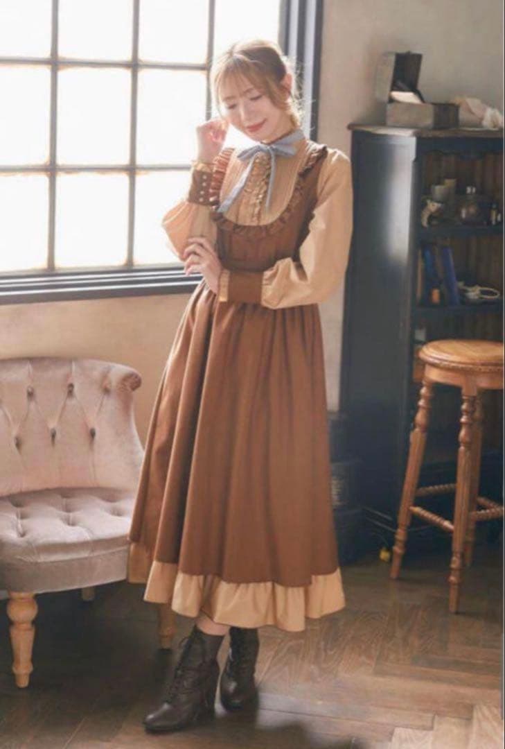 Areeam わんわん物語　フリルワンピース　レディ