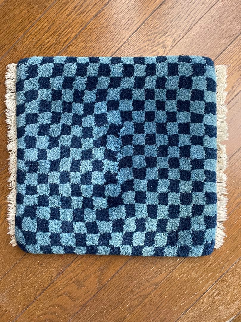 ムニ　チェアラグ