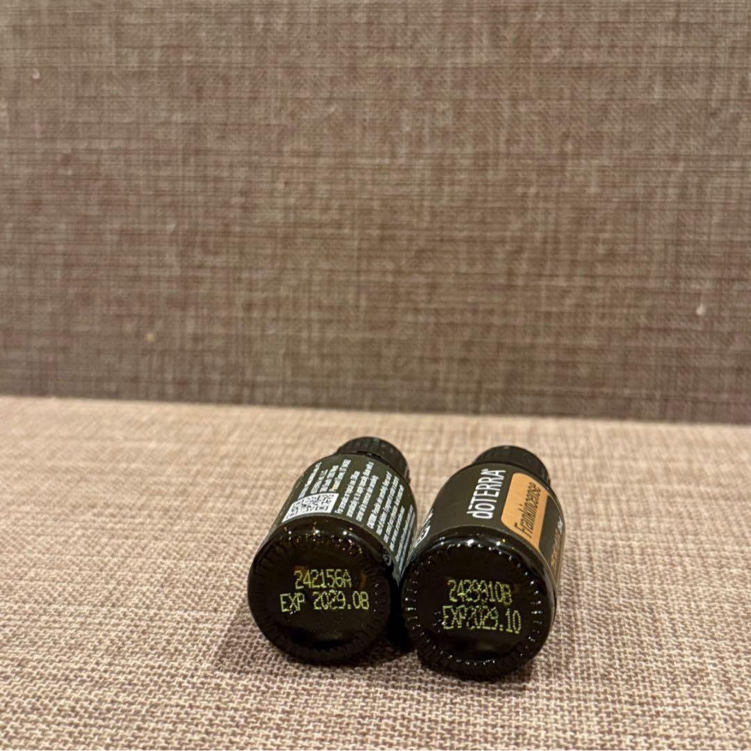 ドテラ　doTERRA フランキンセンス15ml×2