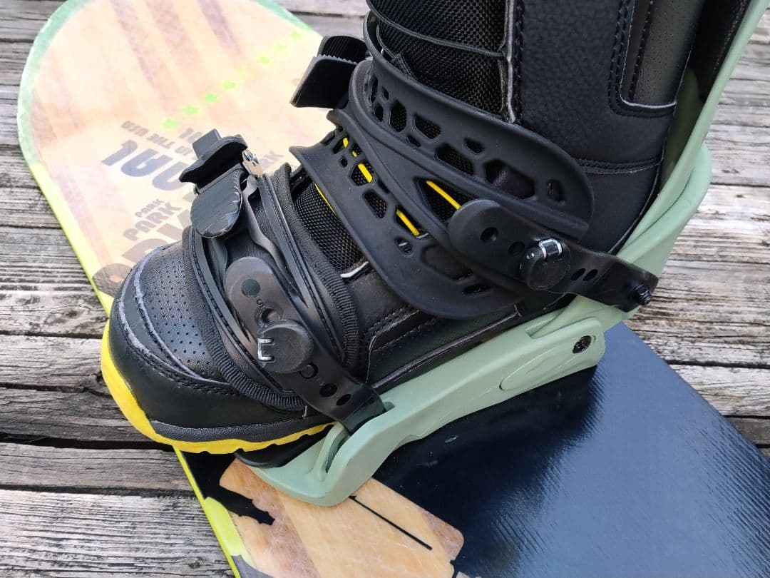 スノーボード3点セット SIGNAL PARK 150 ビンディング ブーツ25