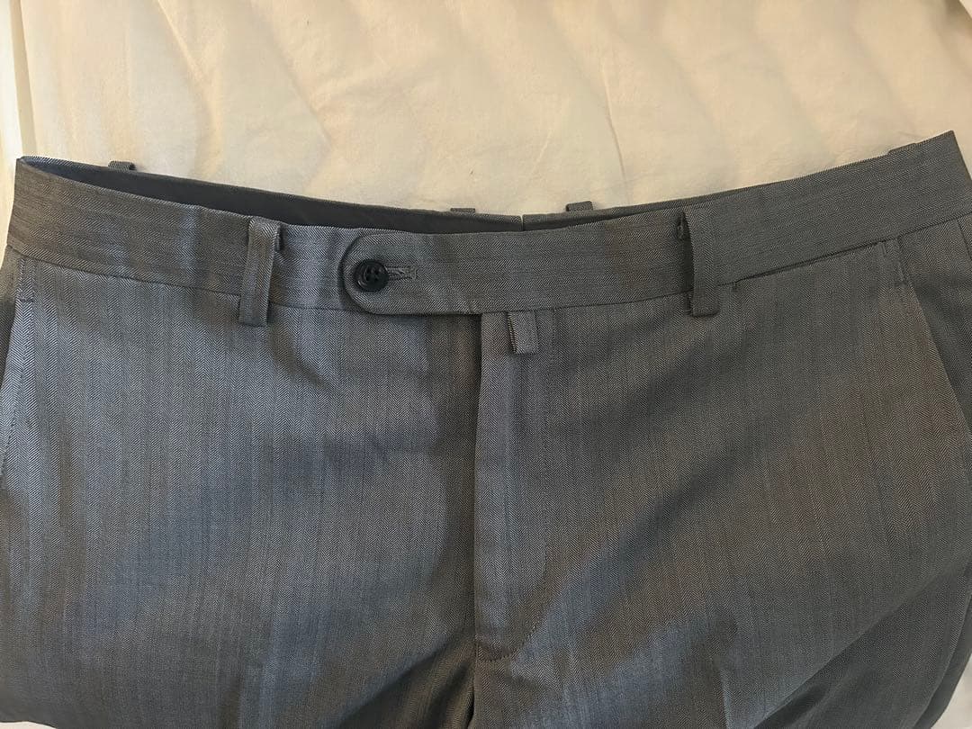 ユニバーサルランゲージ スーツ 3ピース