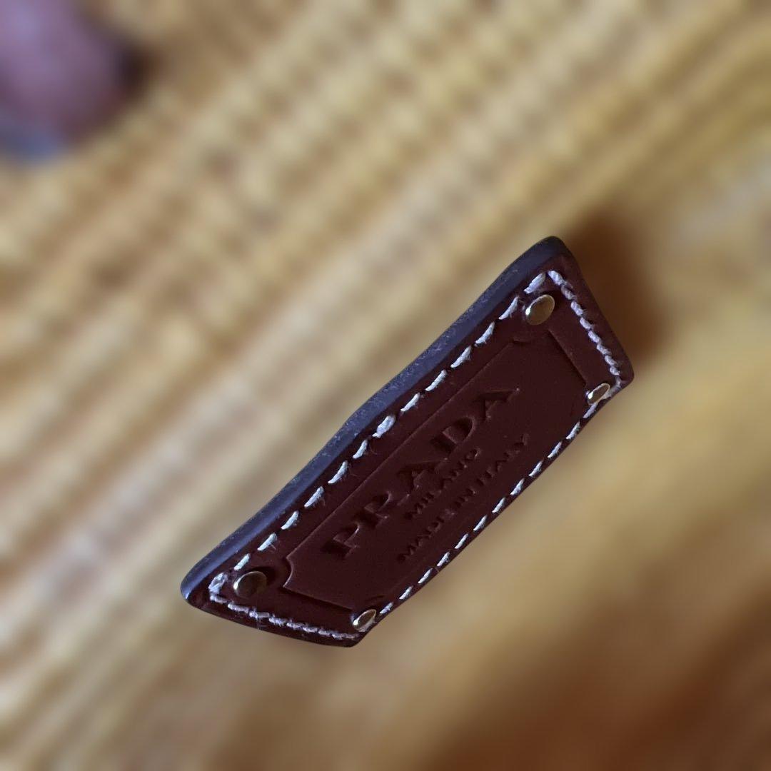 プラダ　かごバッグ