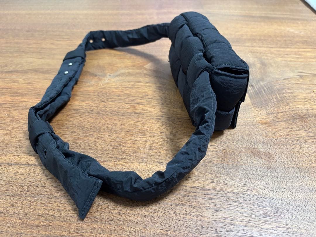 や*だ様 BOTTEGA VENETA ボッテガべネタ　カセット　ミニショルダー