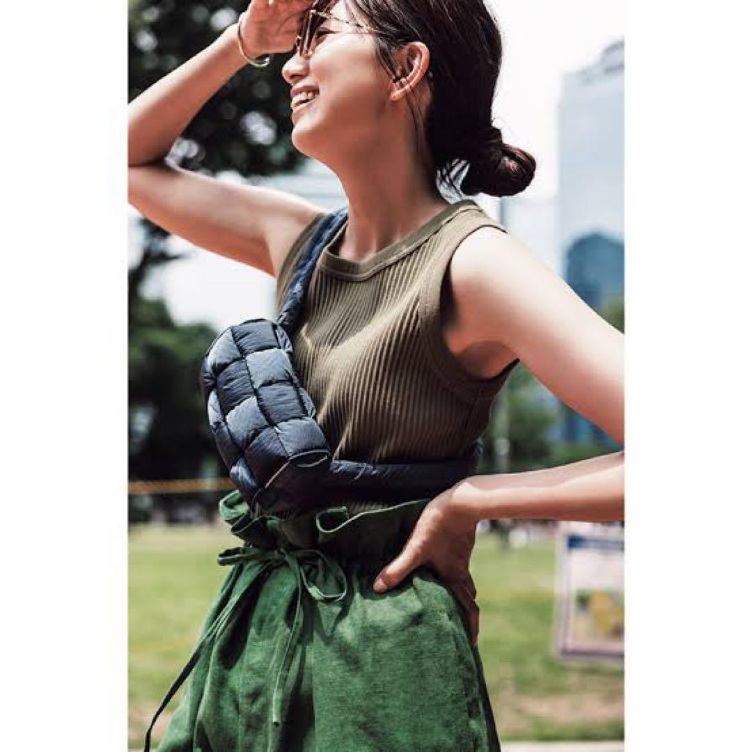 や*だ様 BOTTEGA VENETA ボッテガべネタ　カセット　ミニショルダー