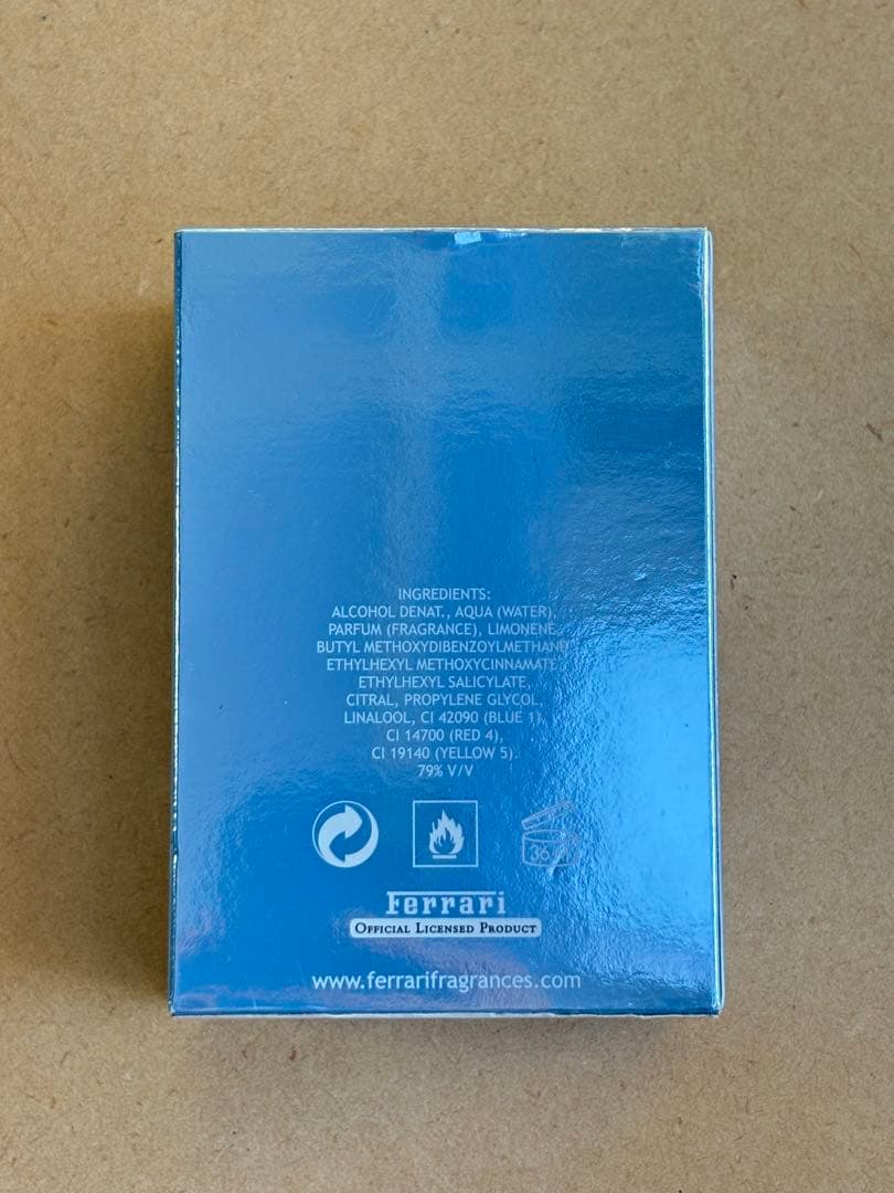 Ferrari フェラーリ ライトエッセンス オードトワレ 75ml