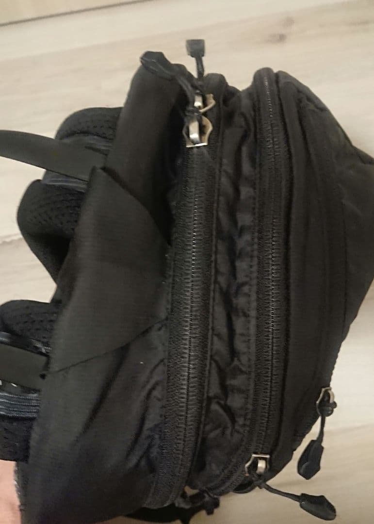 Arc'teryxアークテリクス Axiosアクシオス25