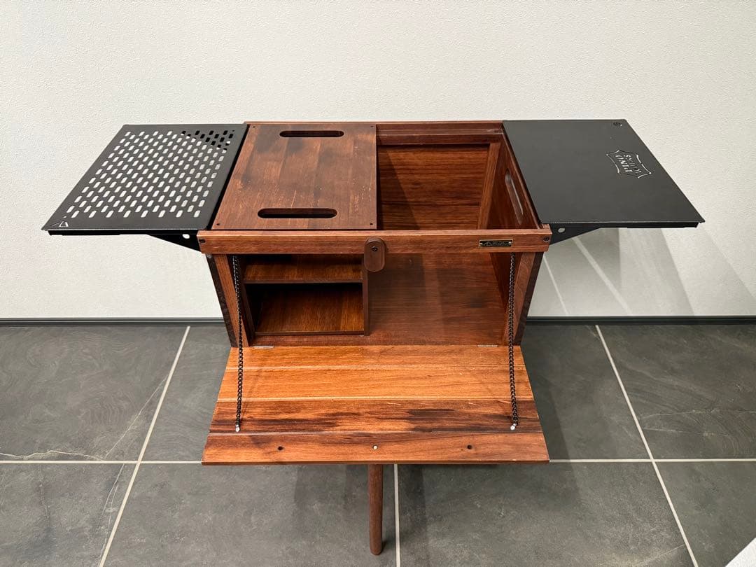 ブラックデザイン black design 合舎