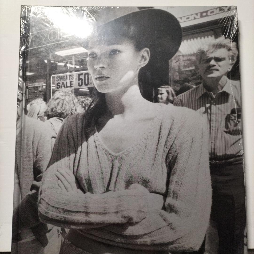 ROSELAND by GLEN LUCHFORD グレン・ルックフォード